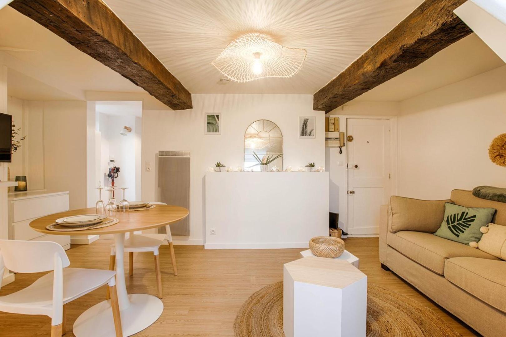 La Casa Amore — Joli Nid Douillet Place St-Sauveur Caen Luaran gambar